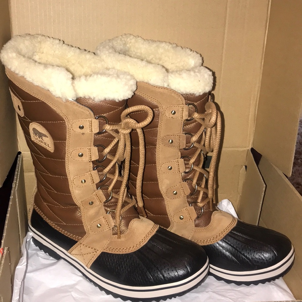 Sorel Tofino Sherling Boot